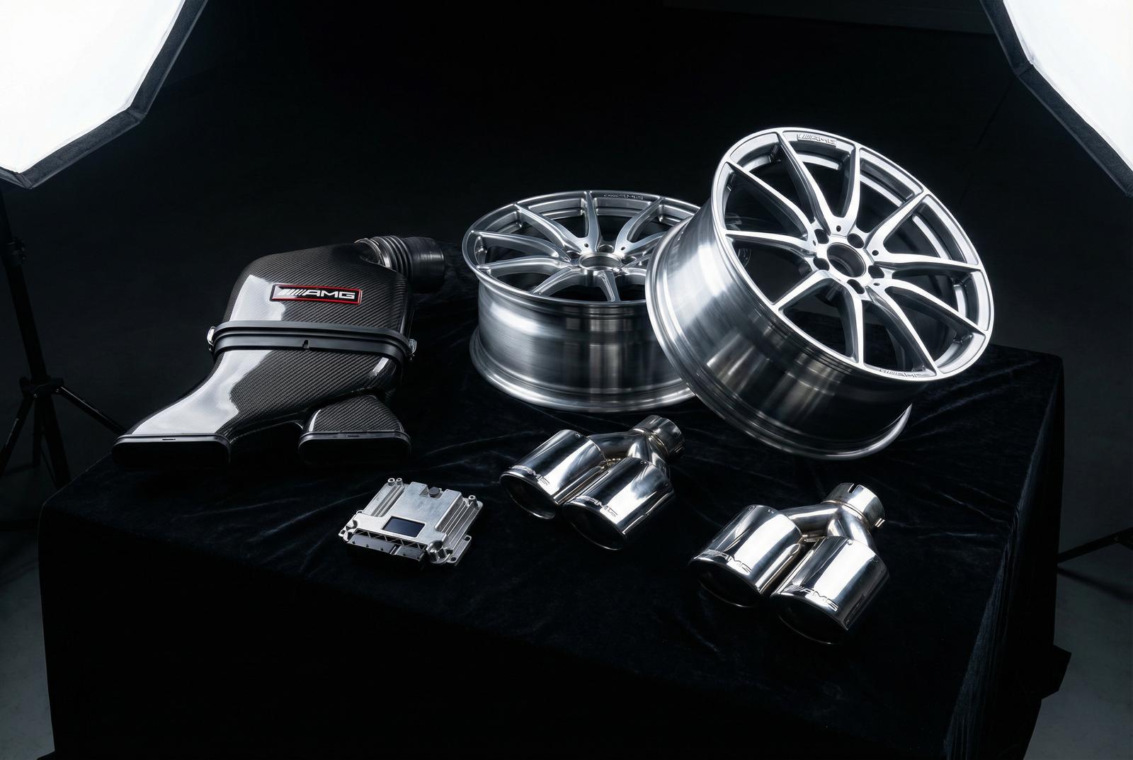 新草榴奔驰AMG改装配件视频